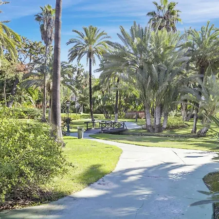 Apartamento 01 Bdr Casa Sevilla 604 Marbella